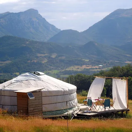 Camping Drome Esprit Nature Le Poët-Célard