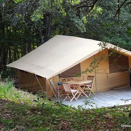 Camping Drome Esprit Nature *