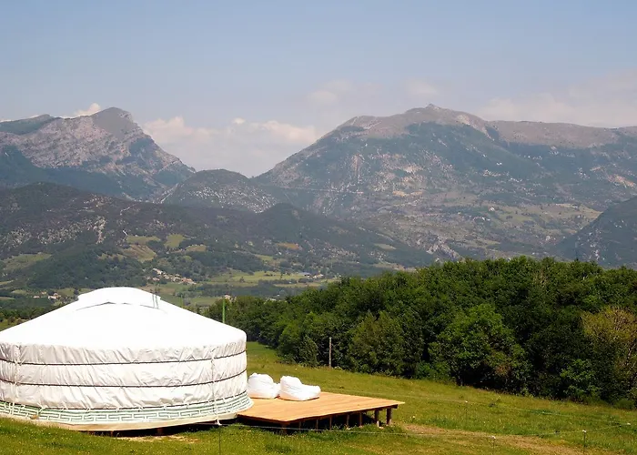 Drome Esprit Nature Campeggio *