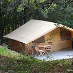 Camping Drome Esprit Nature *